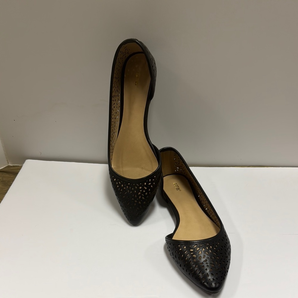 Black Perforated Women's Flats